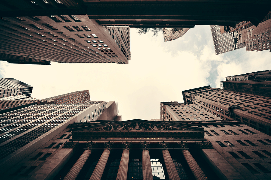 Alphabet Inc. (GOOG) Stock Drops Despite Market Gains: Important Facts to Note