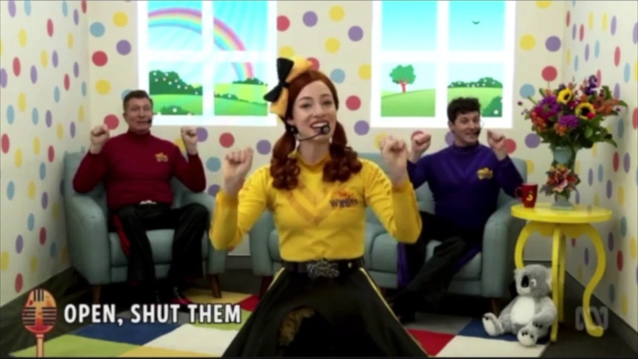 The wiggles hot potato live
