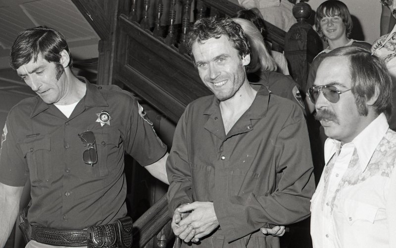 https://s3.amazonaws.com/arc-wordpress-client-uploads/infobae-wp/wp-content/uploads/2018/01/11155027/Ted-Bundy-4.jpg