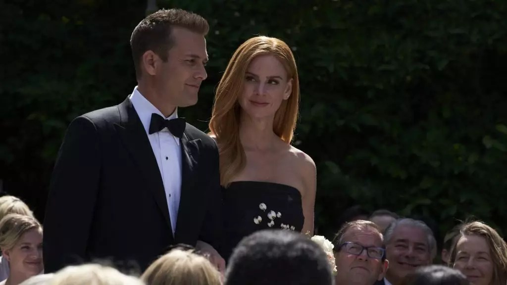 A New Era for Suits: Sarah Rafferty Reflects on the Netflix Phenomenon A New Era for Suits: Sarah Rafferty Reflects on the Netflix Phenomenon