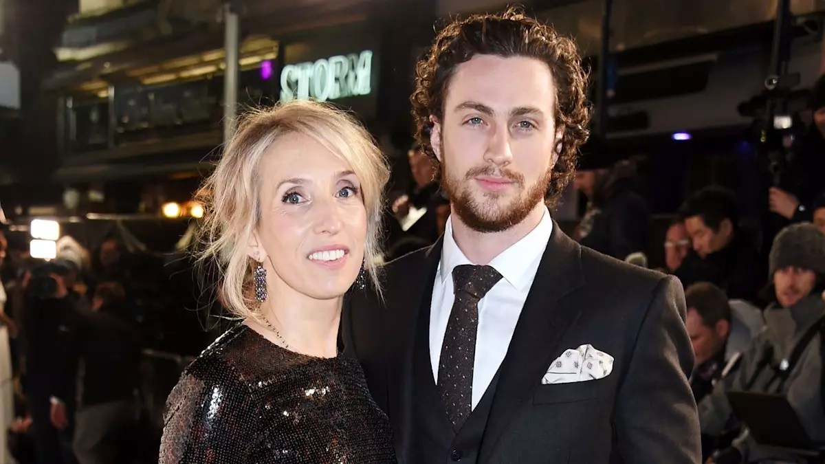 Sam Taylor-Johnson and Husband Aaron Enjoy Romantic Caribbean Getaway Sam Taylor-Johnson and Husband Aaron Enjoy Romantic Caribbean Getaway