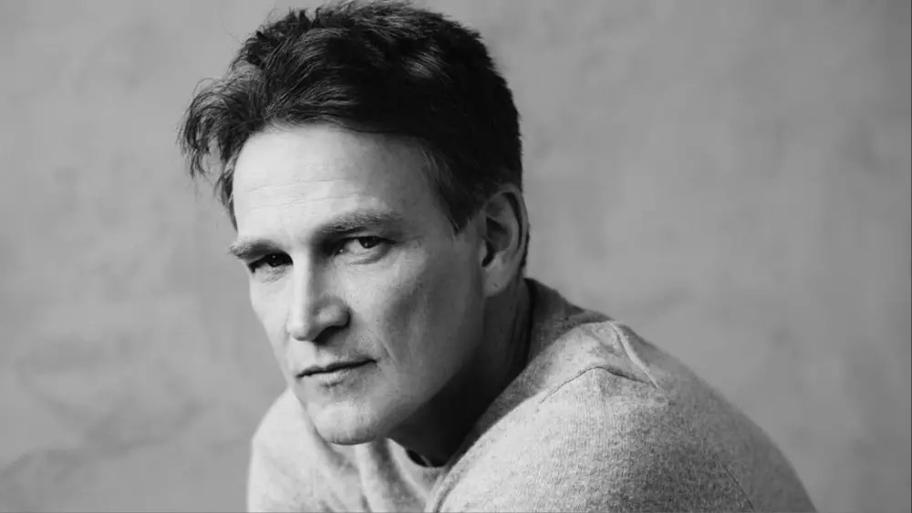 A Brush with Crime: Acorn TV’s Art Detectives Blends Mystery with Masterpieces A Brush with Crime: Acorn TV’s Art Detectives Blends Mystery with Masterpieces