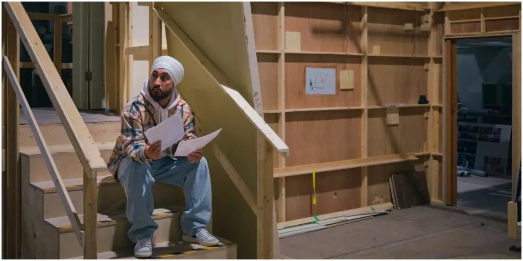 Jasmeet Raina’s Directorial Debut: A New Chapter for Late Bloomer Jasmeet Raina’s Directorial Debut: A New Chapter for Late Bloomer