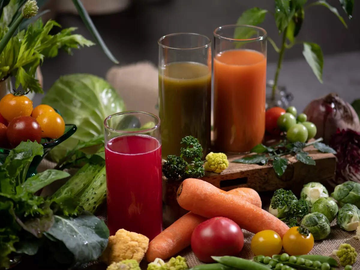 7 vegetable juices that help treat different health issues 7 vegetable juices that help treat different health issues
