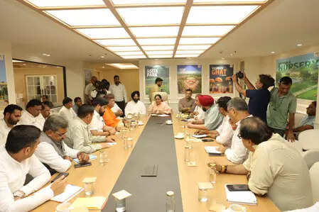 Delhi govt to table bill to regulate private school fee hikes in monsoon session: CM Rekha Gupta, ETEducation Delhi govt to table bill to regulate private school fee hikes in monsoon session: CM Rekha Gupta, ETEducation