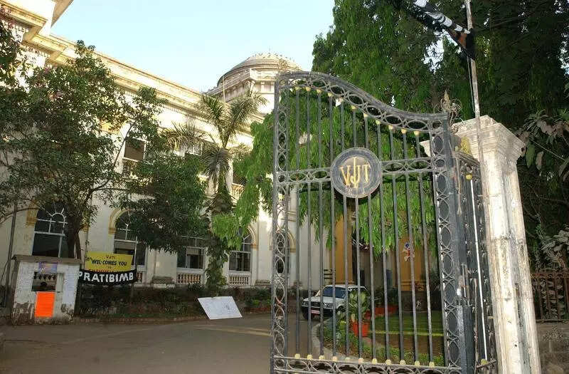 VJTI student bags record Rs 72 lakh per year package but hiring in Mumbai slow, ETEducation VJTI student bags record Rs 72 lakh per year package but hiring in Mumbai slow, ETEducation