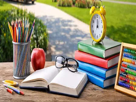 Maharashtra Governor directs universities to submit quarterly reports, ETEducation Maharashtra Governor directs universities to submit quarterly reports, ETEducation