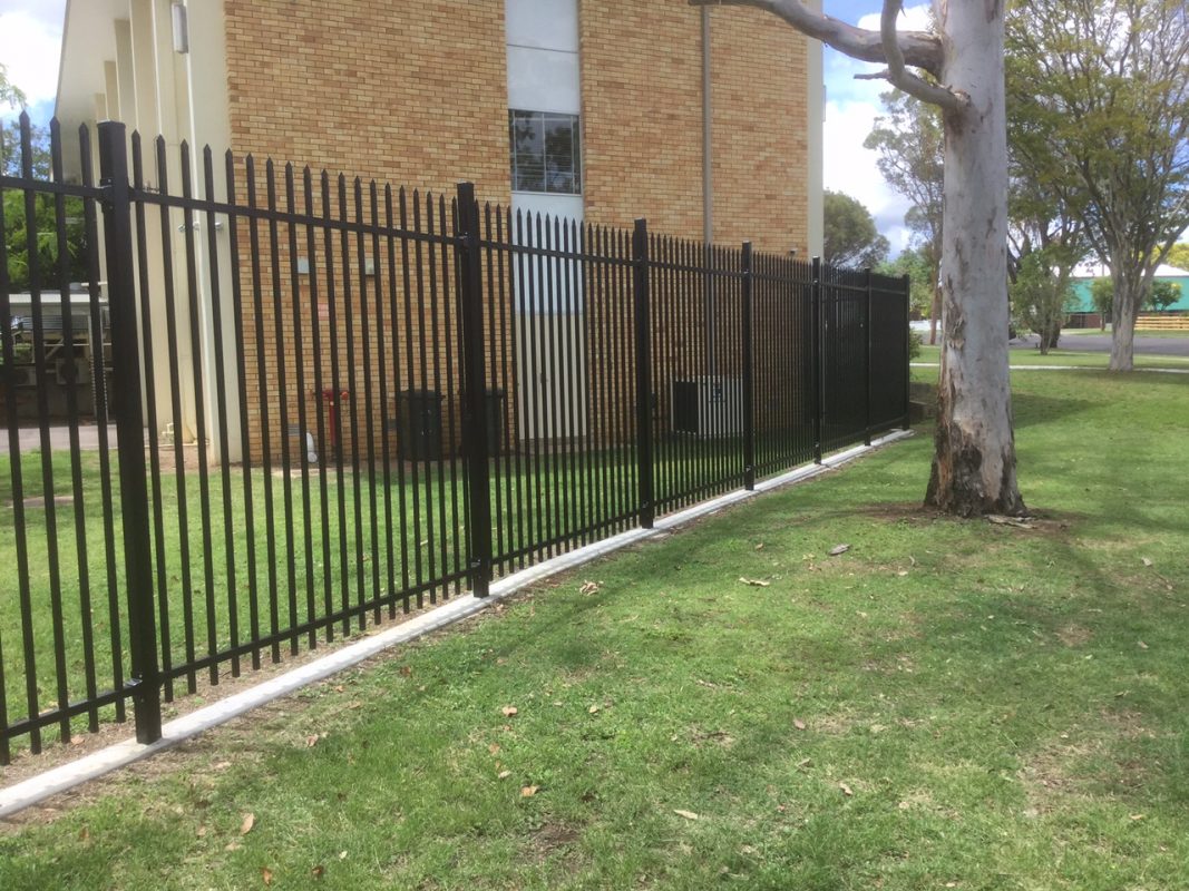 Mow Strip Under Vinyl Fence