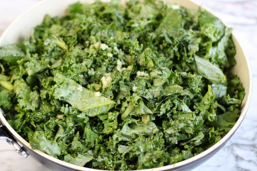 Easy Garlic and Bacon Kale Recipe