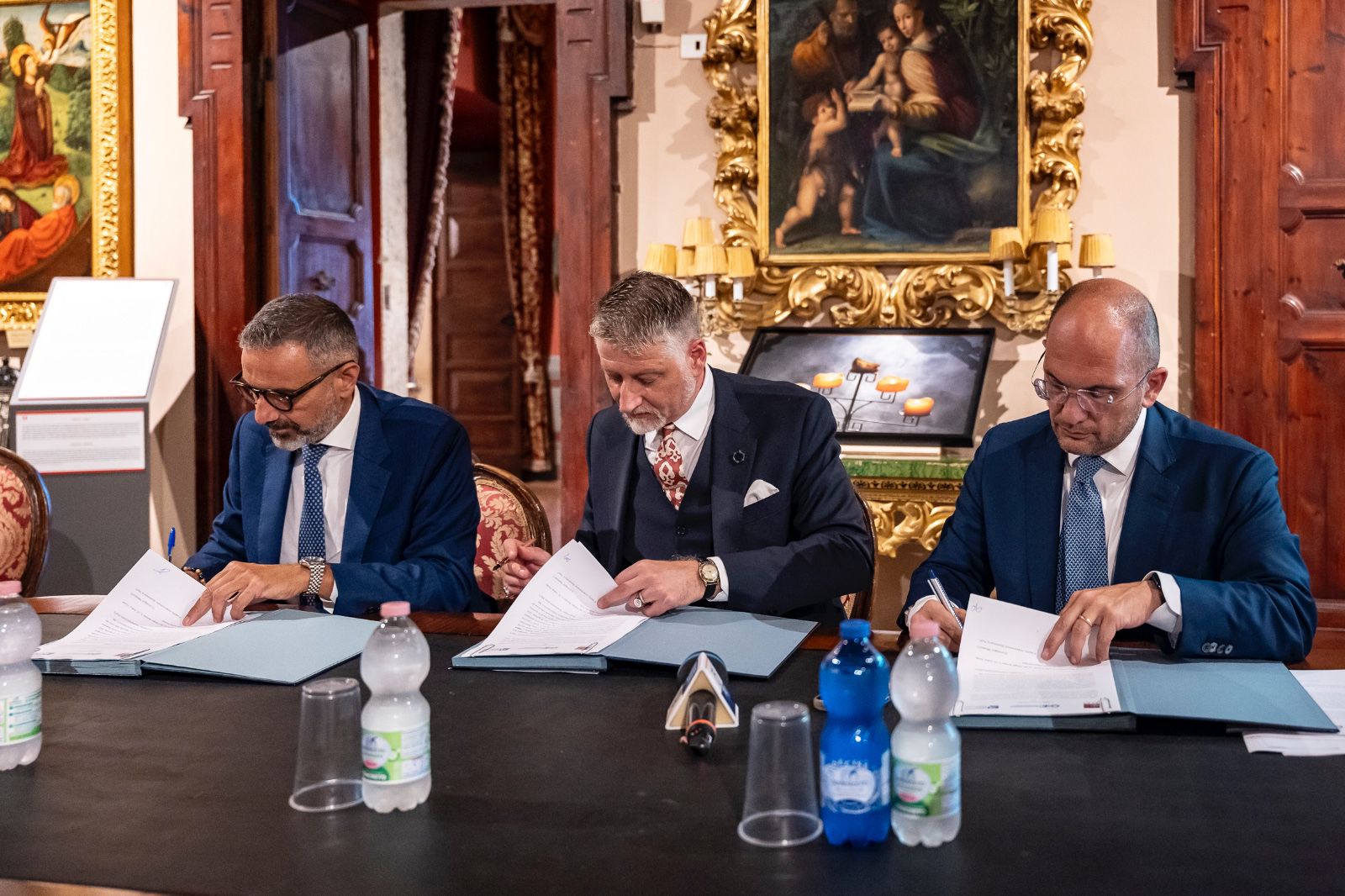 siglato protocollo d’intesa sulla valorizzazione culturale del cratere con il ministro Giuli e Ales –