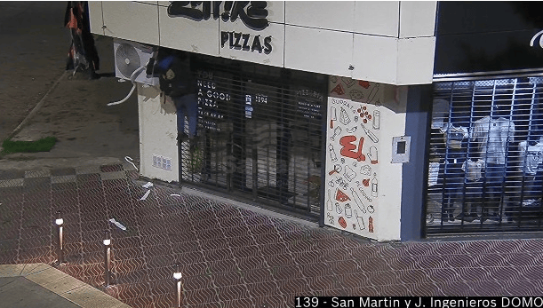 San Lorenzo: el 911 detectó un robo en una pizzería y la Policía detuvo al sospechoso a una cuadra San Lorenzo: el 911 detectó un robo en una pizzería y la Policía detuvo al sospechoso a una cuadra