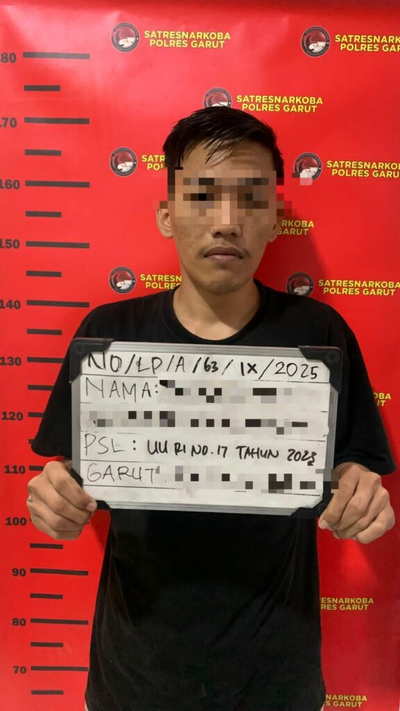 Satresnarkoba Polres Garut Bekuk Pengedar Obat Keras di Malangbong, Ratusan Obat Keras Disita