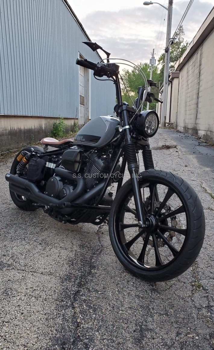 Custom yamaha bolt