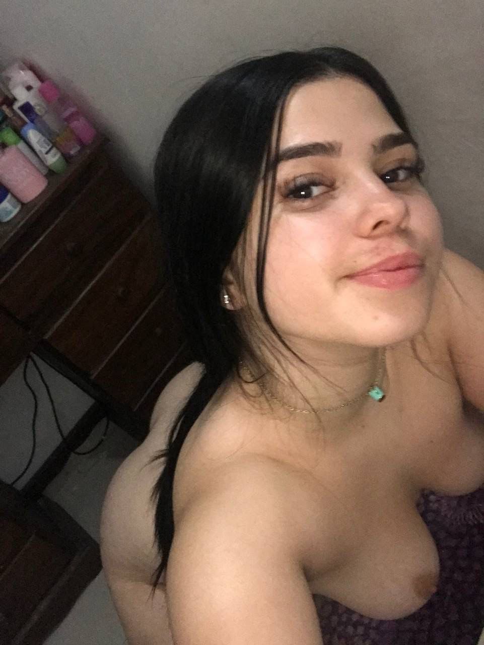 Carla bujanda desnuda