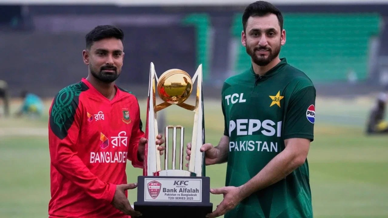 Asia Cup 2025- Pakistan, Bangladesh players suffer mammoth loss; tournament postponed on the brink of.. Asia Cup 2025- Pakistan, Bangladesh players suffer mammoth loss; tournament postponed on the brink of..
