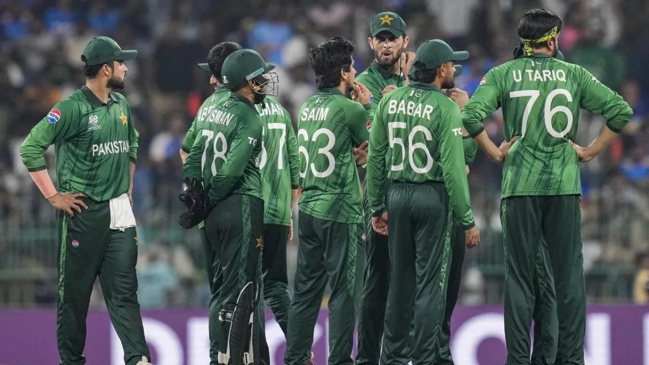 Pakistan out of the T20 World Cup after loss to England? Qualification Scenarios explained Pakistan out of the T20 World Cup after loss to England? Qualification Scenarios explained