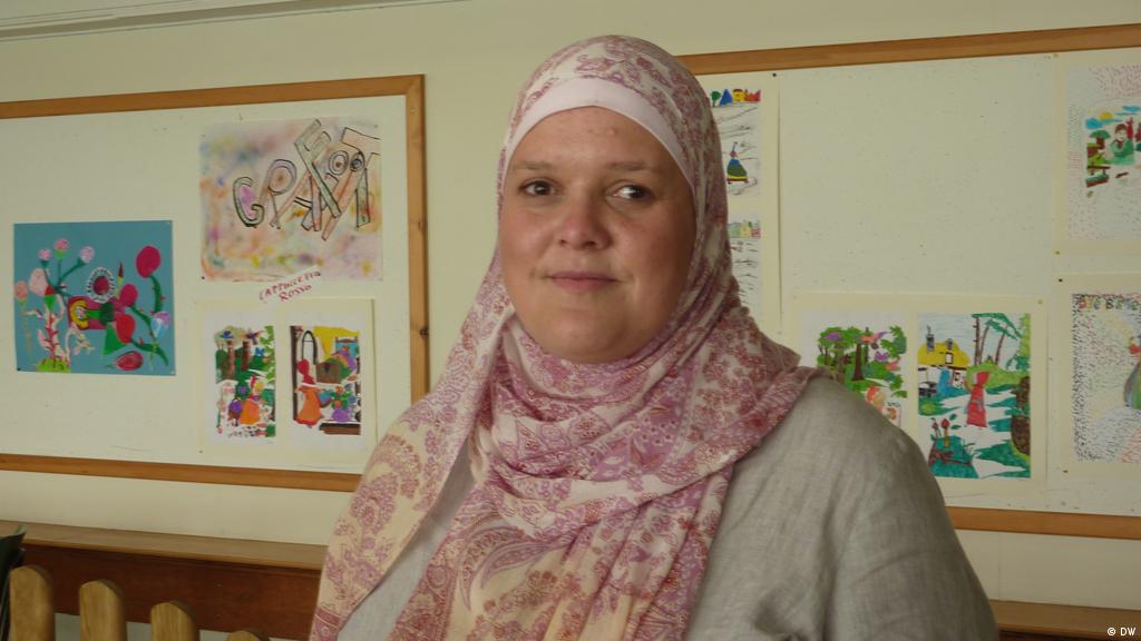 Erste Drei Religionen Schule Eroffnet Kultur Dw 07 09 2012