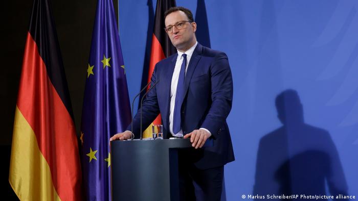 Germania Va Scoate Pandemia Sectorul De Ingrijire Din Zona Gri Germania Dw 12 04 2021
