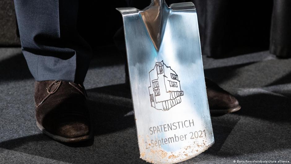 Meinung Wer Baut Will Bleiben Die Judische Gemeinschaft In Deutschland Kommentare Dw 02 09 2021