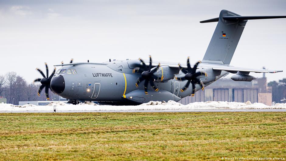 German and UK Military Leaders Advocate for Strengthening Defense: Reasons for Urgent Rearmament