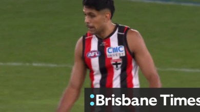 Nasiah does it all himself with running midfield bomb