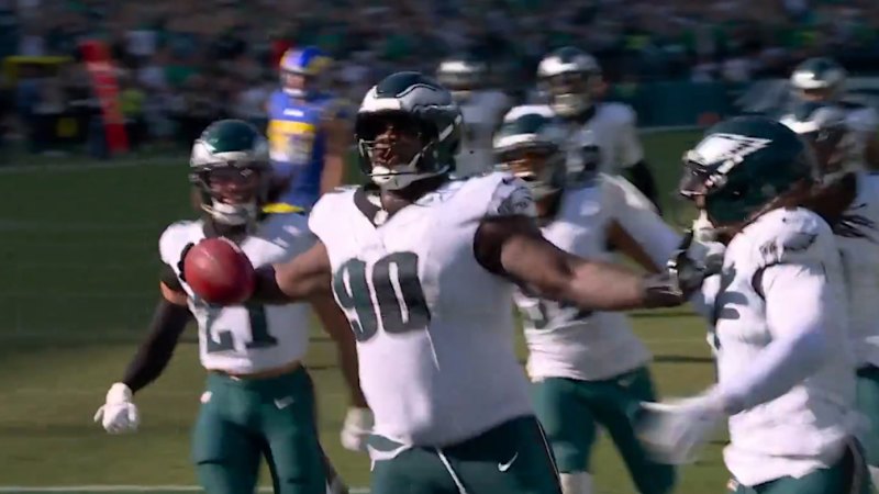 150kg giant streaks away for touchdown