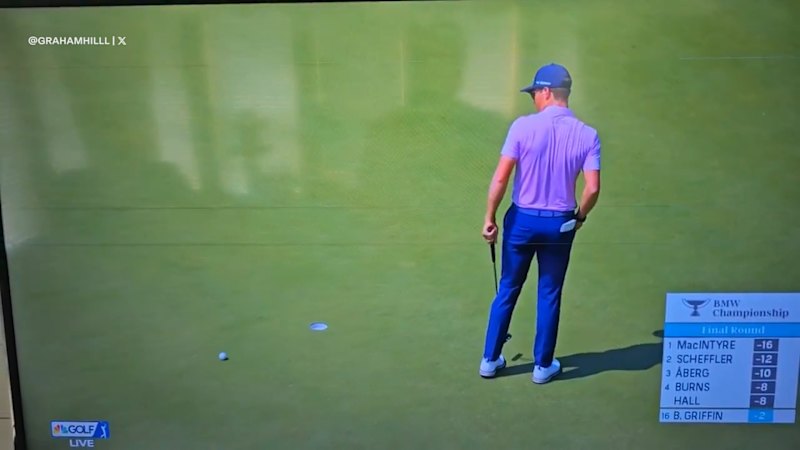 Golfer four-putts first hole at big event