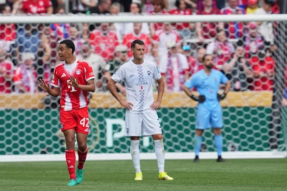 Bayern thrash team of forklift drivers and fizzy drinks salesmen 10-0 in Fifa farce