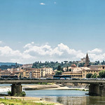 A walk along the Arno river in Florence....... (Ponte Amerigo Vespucci)