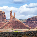 The Sitting Hen. Valley of the Gods, Four Corners, Utah.