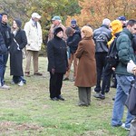 Loyal NYC history enthusiasts gather at the Green Bench despite gray skies