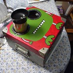 alien monkey love box