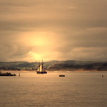 Atardecer en la bah&iacute;a.