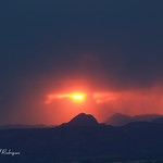 Amanecer entre la tormenta / Dawn from the storm