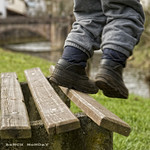 WHaT? BeNCH MoNDaY? oHHHH Noooo, uNCLe, I JuMP........