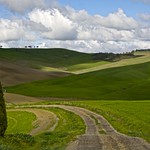 Cloudy Val d'Orcia, Tuscany. [EXPLORE]