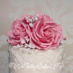 Lace & Roses Wedding Cake