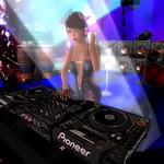 14-08-25 03:22 SLT The Roof _003