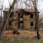 Yellow fixer-upper, before 1910