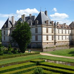 Ch&acirc;teau de Cormatin - from the aviary with the boxwood maze