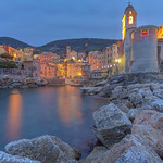 Lo spazio che c'è / The space between (2.0, Tellaro, Liguria, Italy)