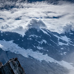 The roar of the mountain/ocean