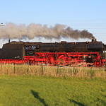 2022-04-24; 0006. SSN 01 1075 met trein 39383 De Bosschebollen Express. Spoorweglaan, Moordrecht.