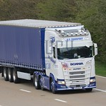 KC TRANSPORT Y25 KCT M20 BOWLEY LANE 12.4 (1)