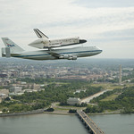 Space Shuttle Discovery DC Fly-Over (201204170012HQ)