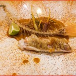 Suquet tai de centolla gallega y su coral coco y galanga. Salmon