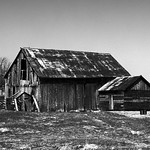 Barns-03