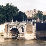 Ponte Emilio (Pons Aemilius) or Ponte Rotto