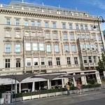 Wien, 1. Bezirk (the art of very renowned public places at the historic center of Vienna), Philharmonikerstra&szlig;e/Albertinaplatz/Maysedergasse (Hotel Sacher/Caf&eacute; Mozart)