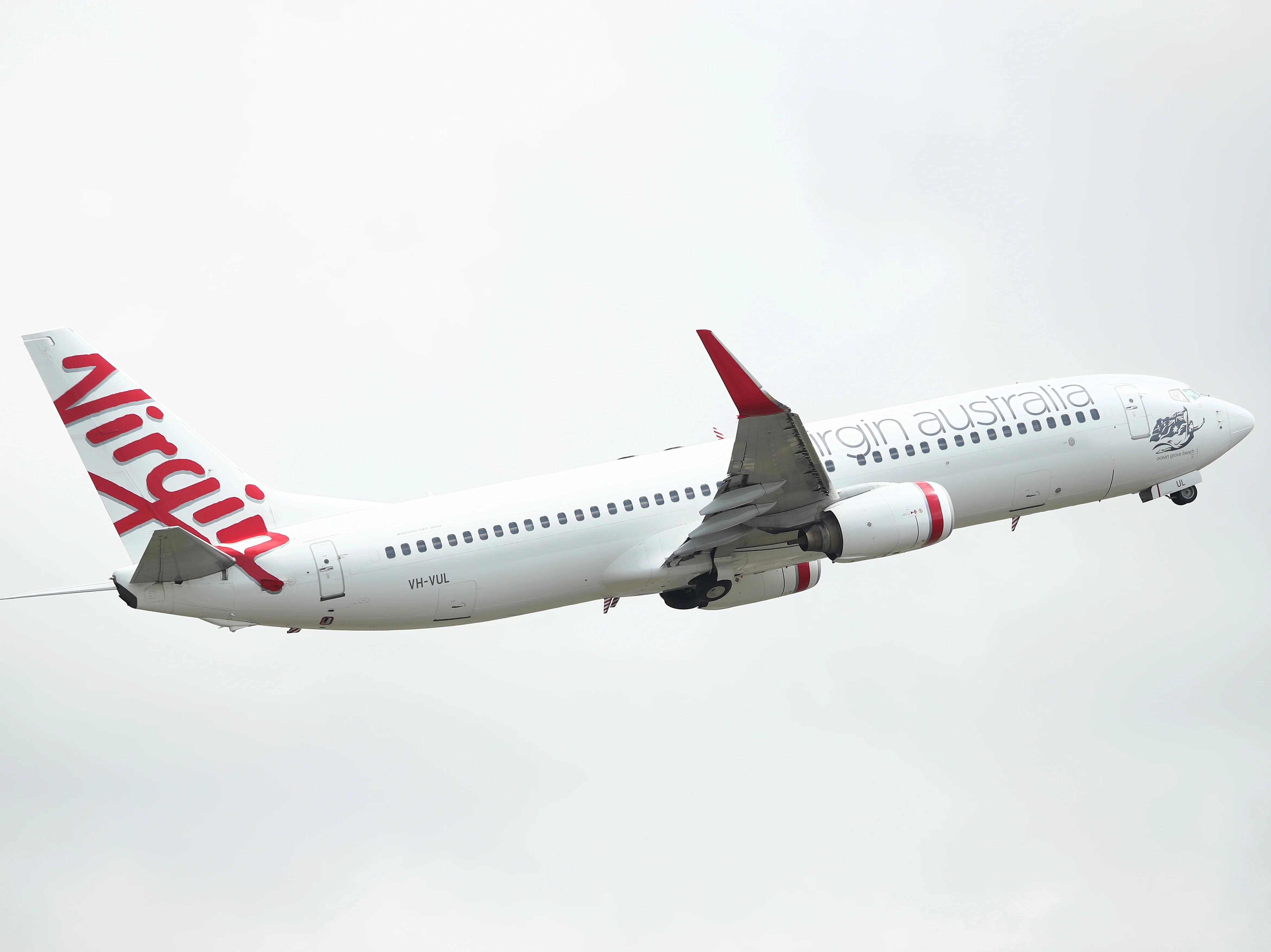 Fire breaks out on Virgin Australia plane mid-flight likely due to power bank